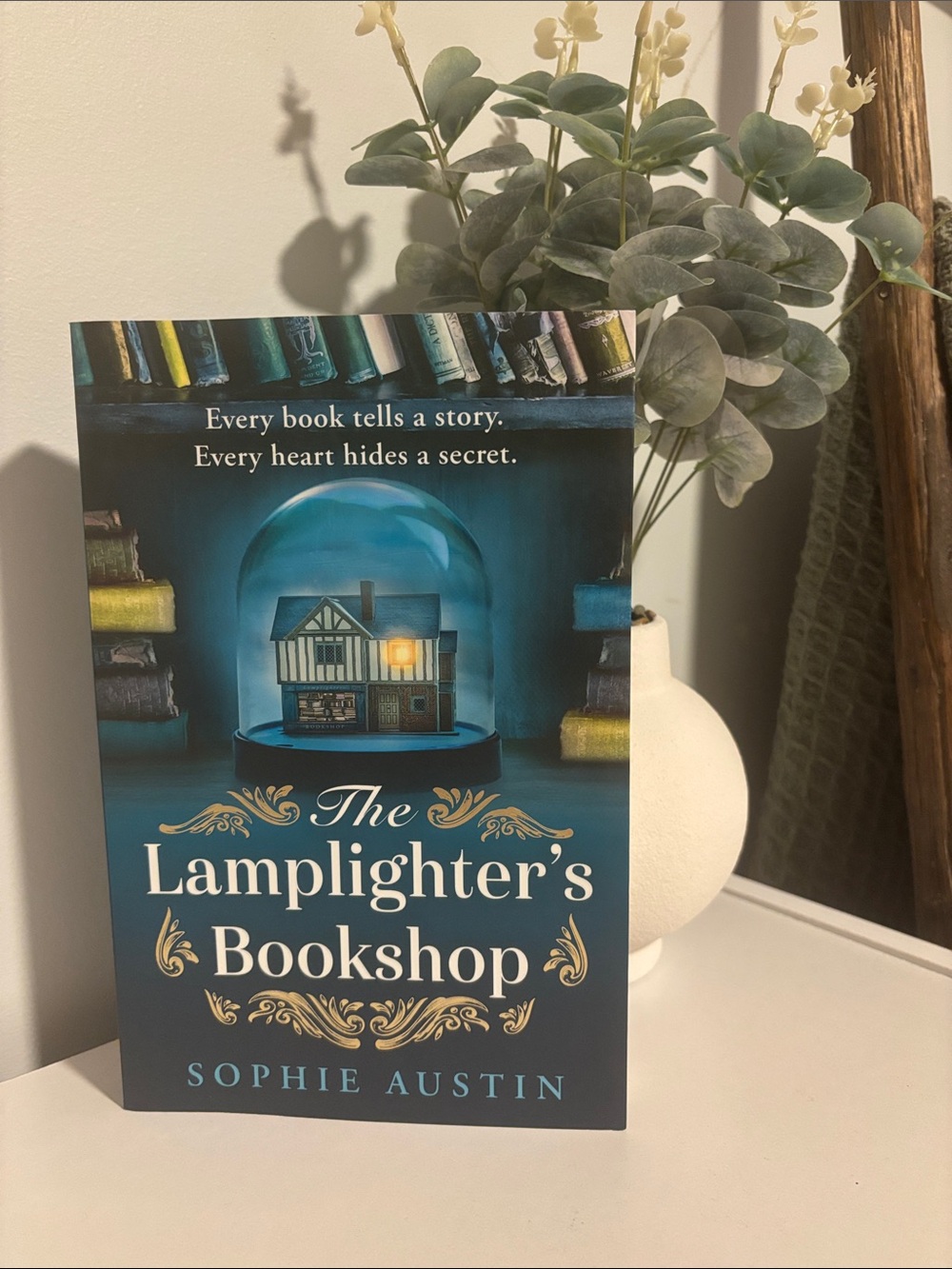 The Lamplighters Bookshop -Paperback